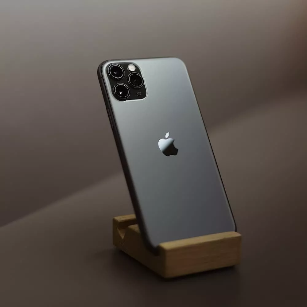 iPhone 11 Pro Max 64 GB Midnight Green