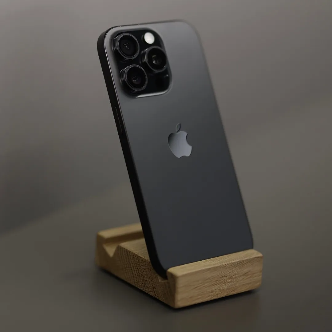 iPhone 16 Pro 512 GB Black Titanium