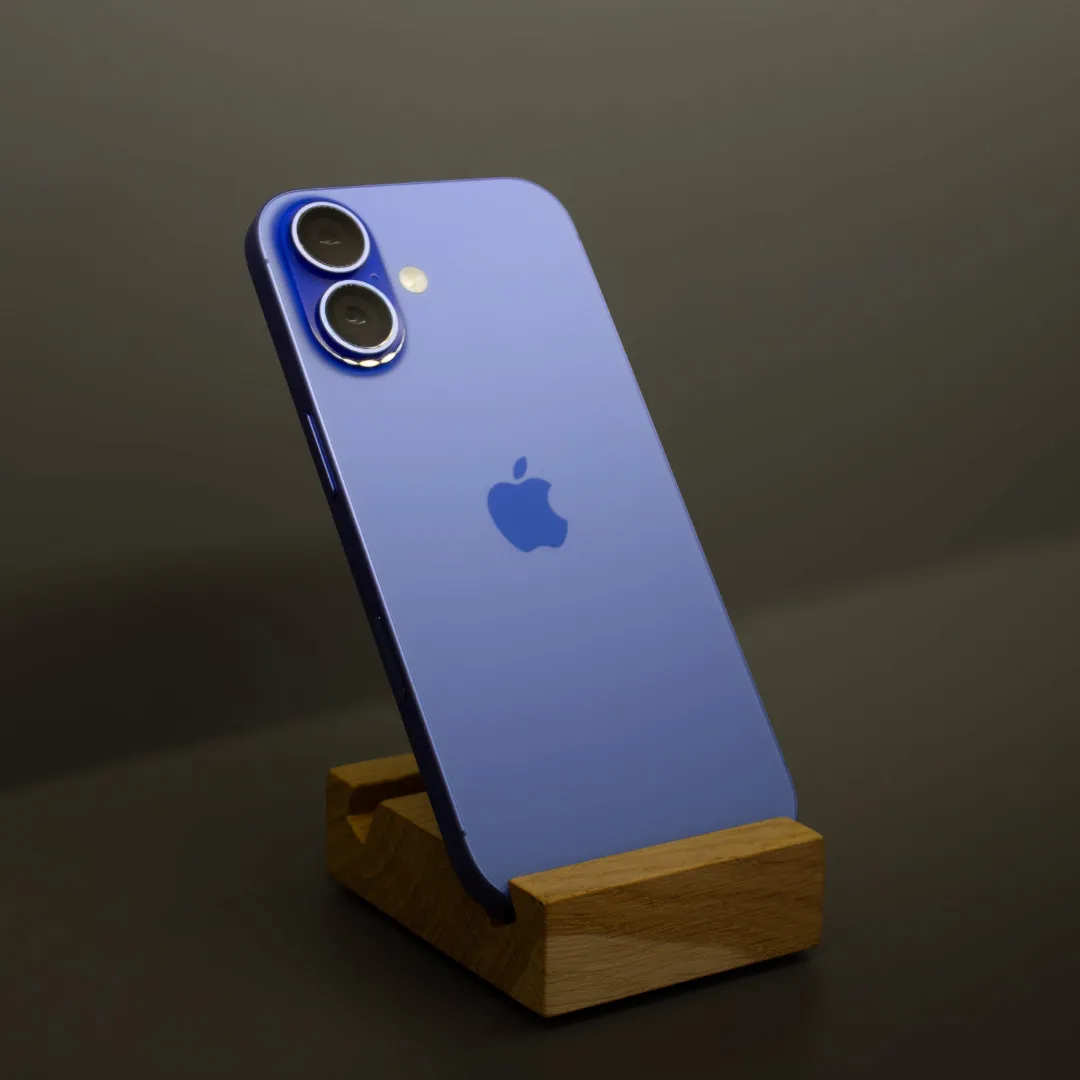 iPhone 16 512 GB Ultramarine